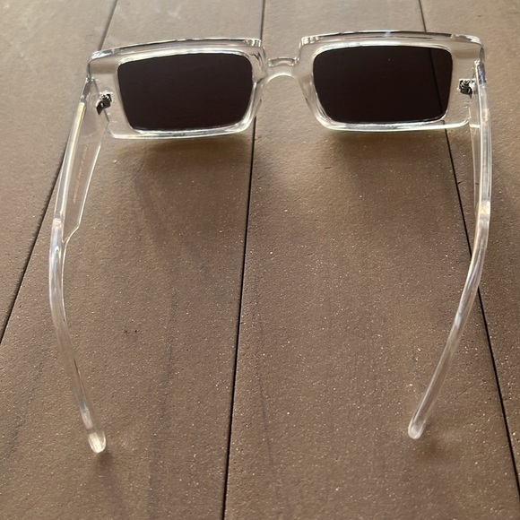 Clear Rectangle Fashion Sunglasses - Picture 2 of 5